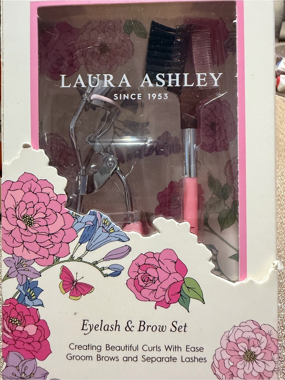 Laura Ashley Pink Eyelash & Brow Grooming Set